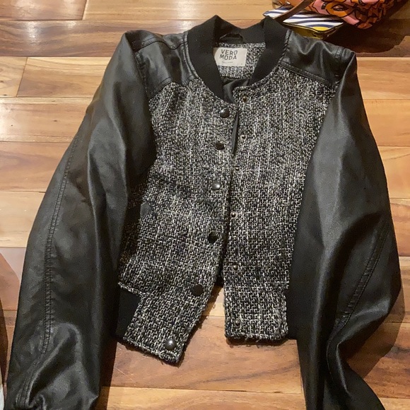 Jacket - Picture 1 of 1